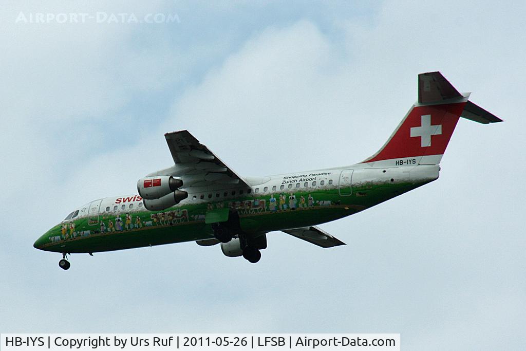 HB-IYS, 2001 British Aerospace Avro 146-RJ100 C/N E3381, xy