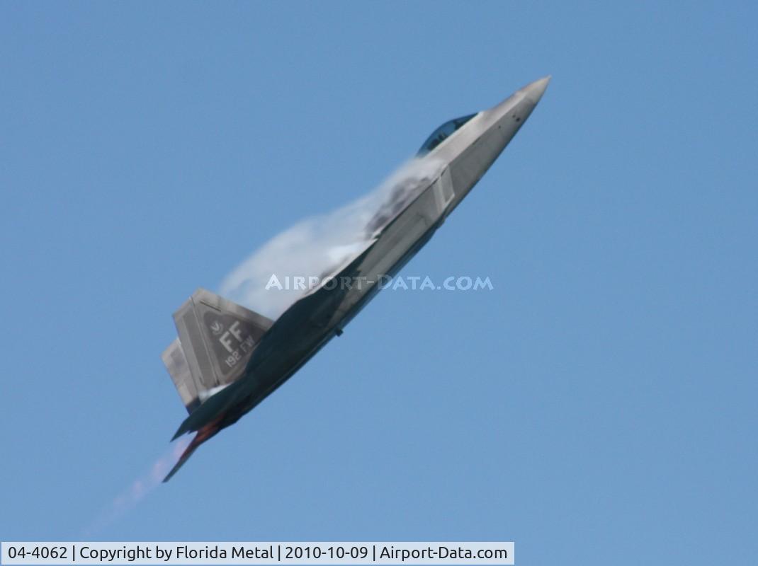 04-4062, 2004 Lockheed Martin F-22A Raptor C/N 4062, F-22 over the beach at Daytona