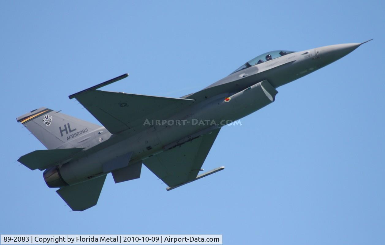 89-2083, General Dynamics F-16C Fighting Falcon C/N 1C-236, F-16 over Daytona