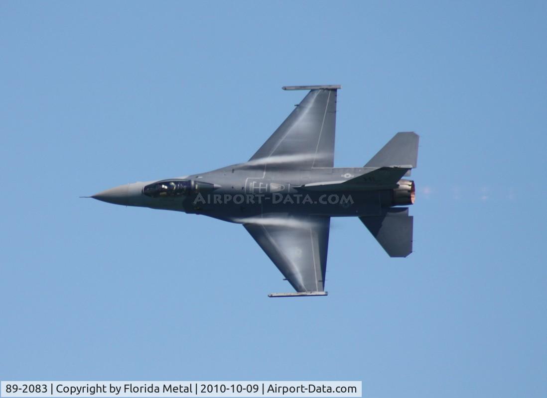 89-2083, General Dynamics F-16C Fighting Falcon C/N 1C-236, F-16 over Daytona