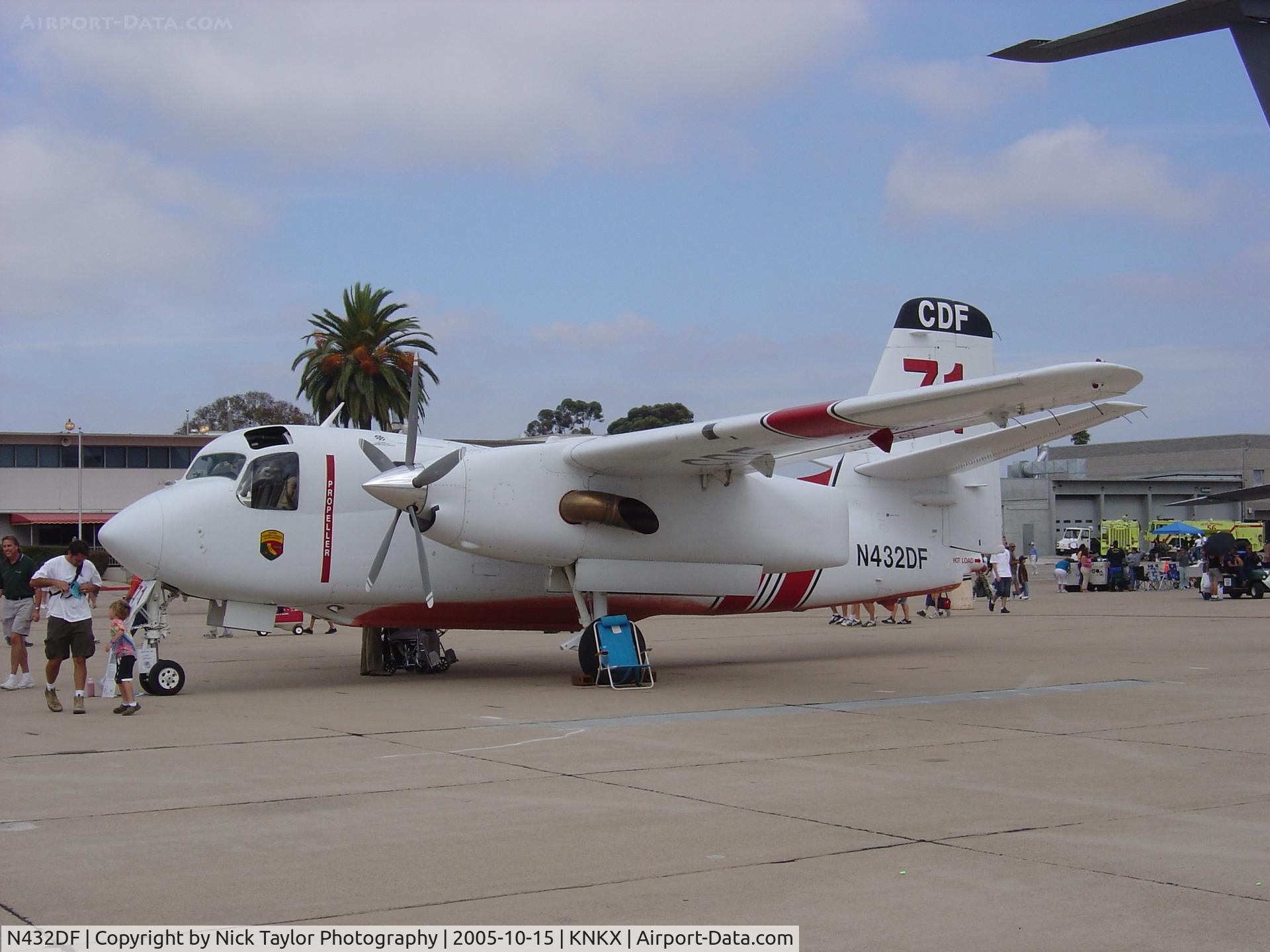 N432DF, Marsh Aviation S-2F3AT C/N 149268, Tanker 71 on display at the MCAS Miramar Airshow