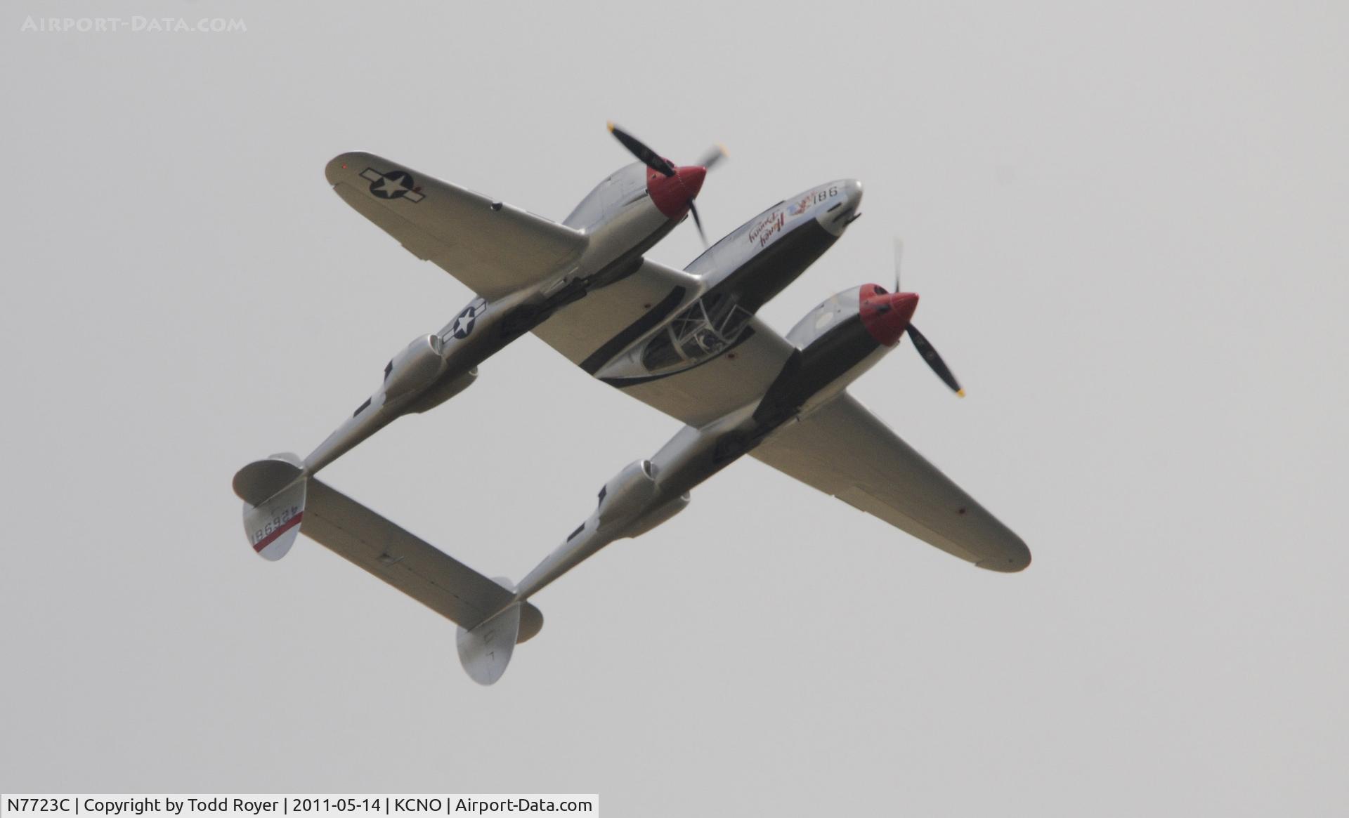N7723C, 1944 Lockheed P-38L-5 Lightning C/N 7985, Barrel roll