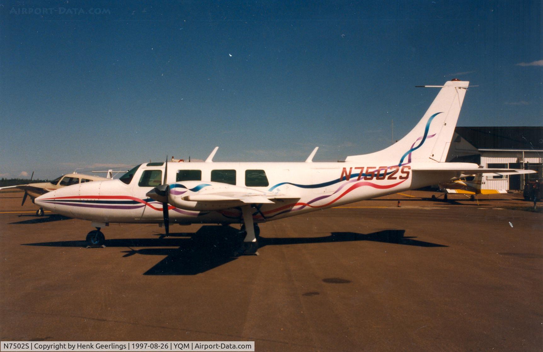 N7502S, Ted Smith Aerostar 601 C/N 61-0065-121, Moncton , NB , Canada
