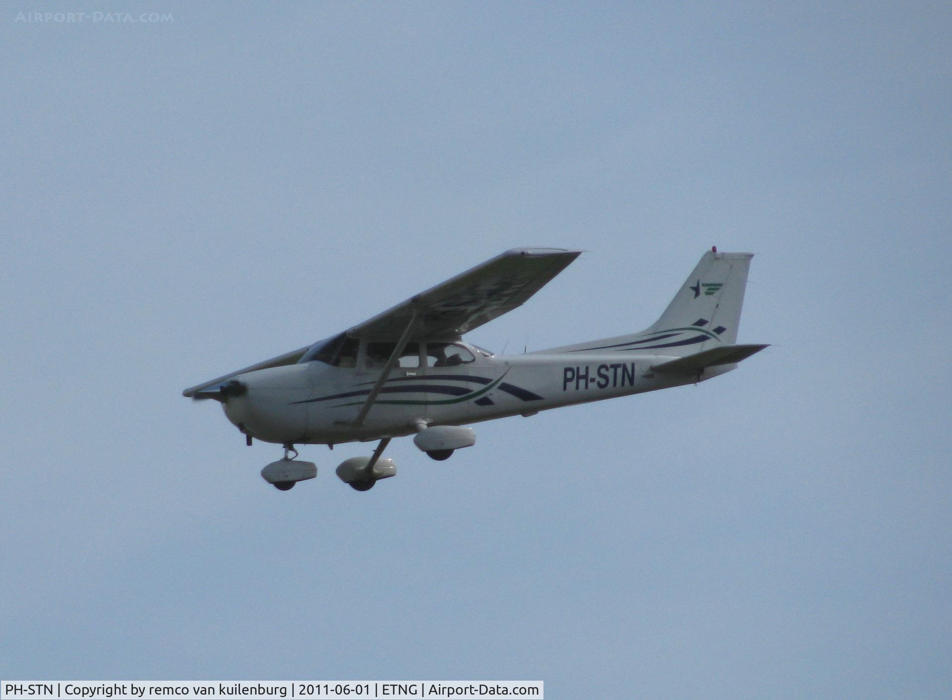 PH-STN, Cessna 172R C/N 17280929, t/g Geilenkirchen
