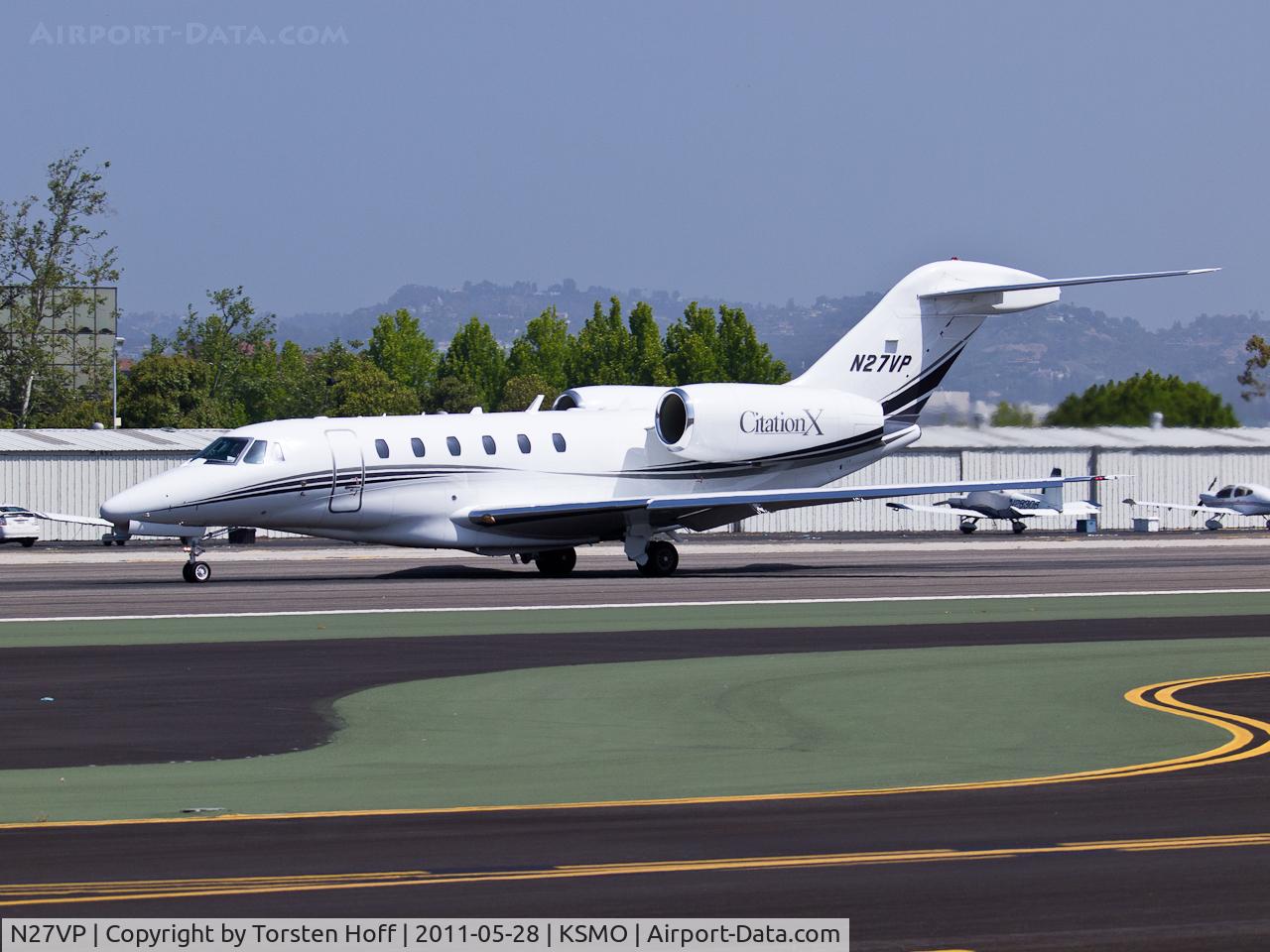 N27VP, 1997 Cessna 750 Citation X Citation X C/N 750-0027, N27VP departing from RWY 21