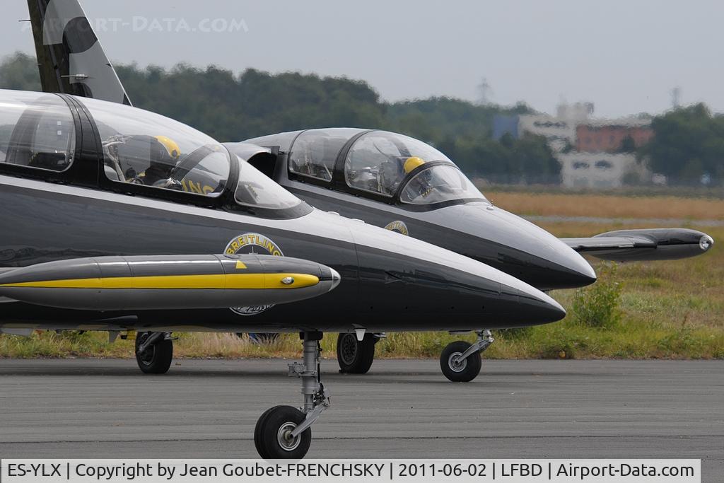 ES-YLX, Aero L-39 Albatros C/N 432905, Breitling Team for Biscarosse meeting