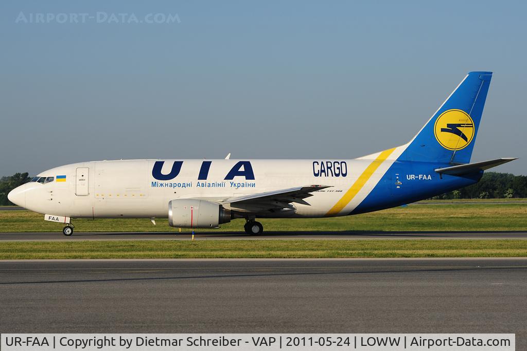 UR-FAA, 1989 Boeing 737-3Y0(F) C/N 24462, Ukraine Boeing 737-300