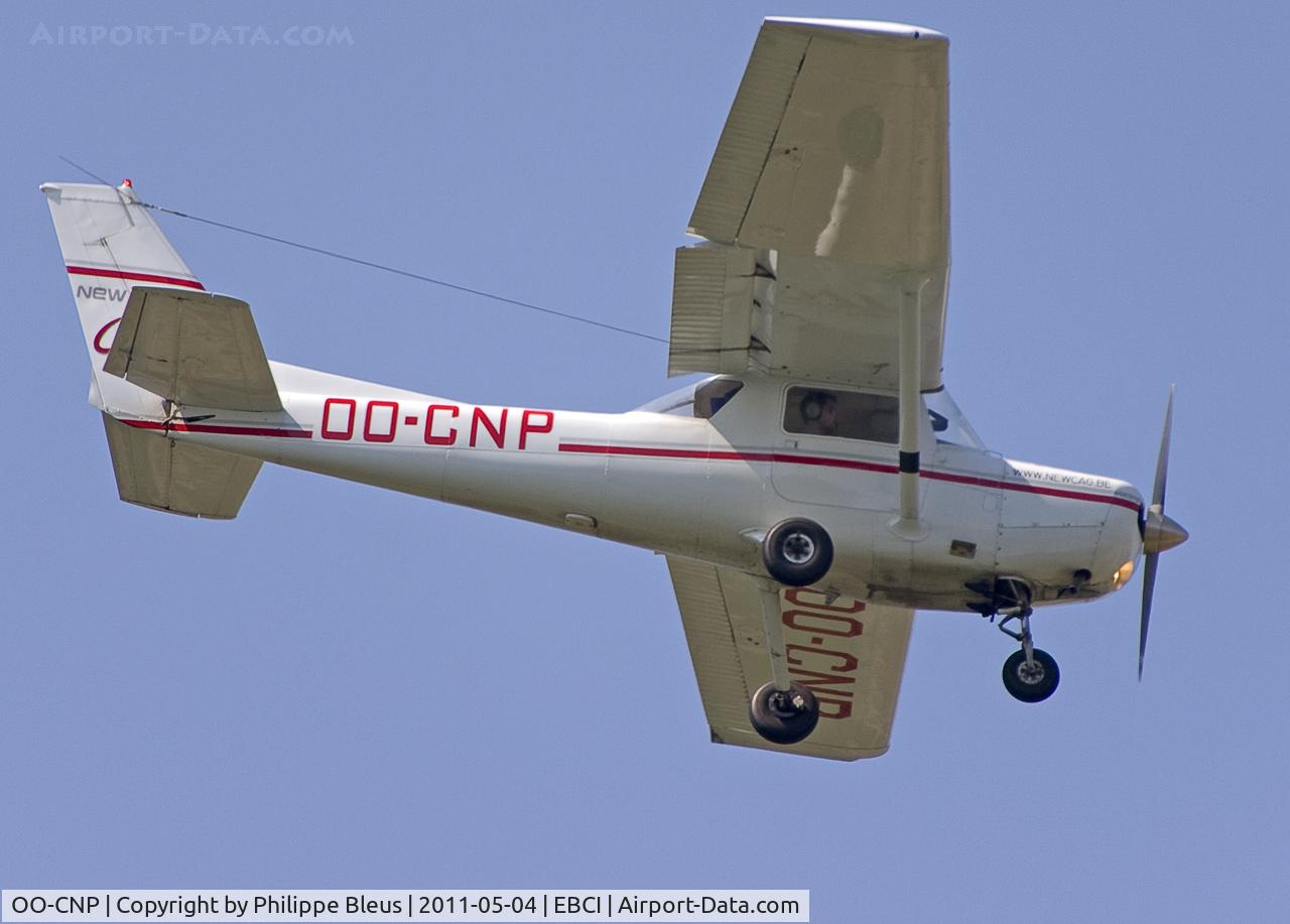 OO-CNP, 1978 Reims F152 C/N 1497, Final rwy 07.