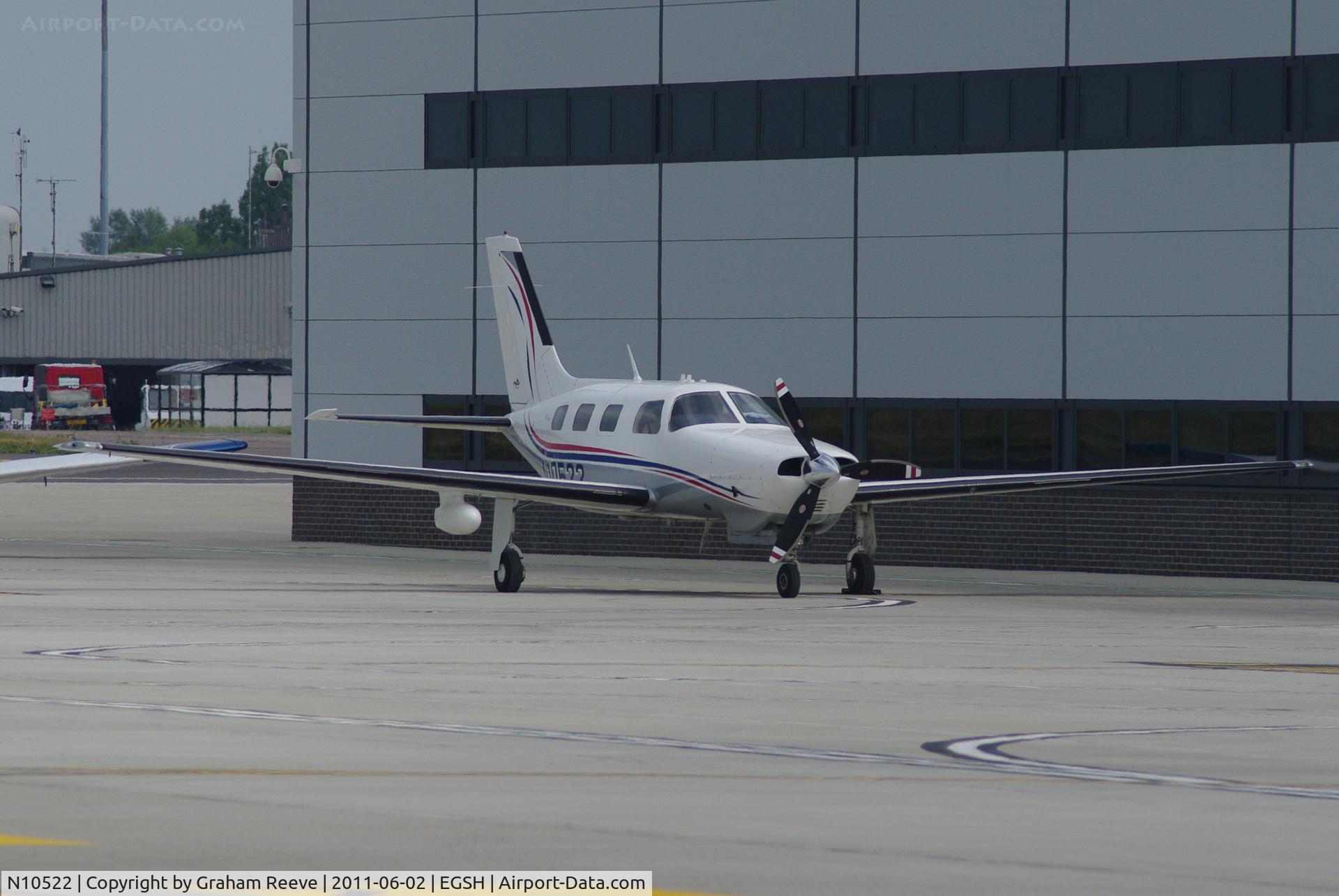 N10522, 2006 Piper PA-46-350P Malibu Mirage C/N 4636398, Parked at Norwich.