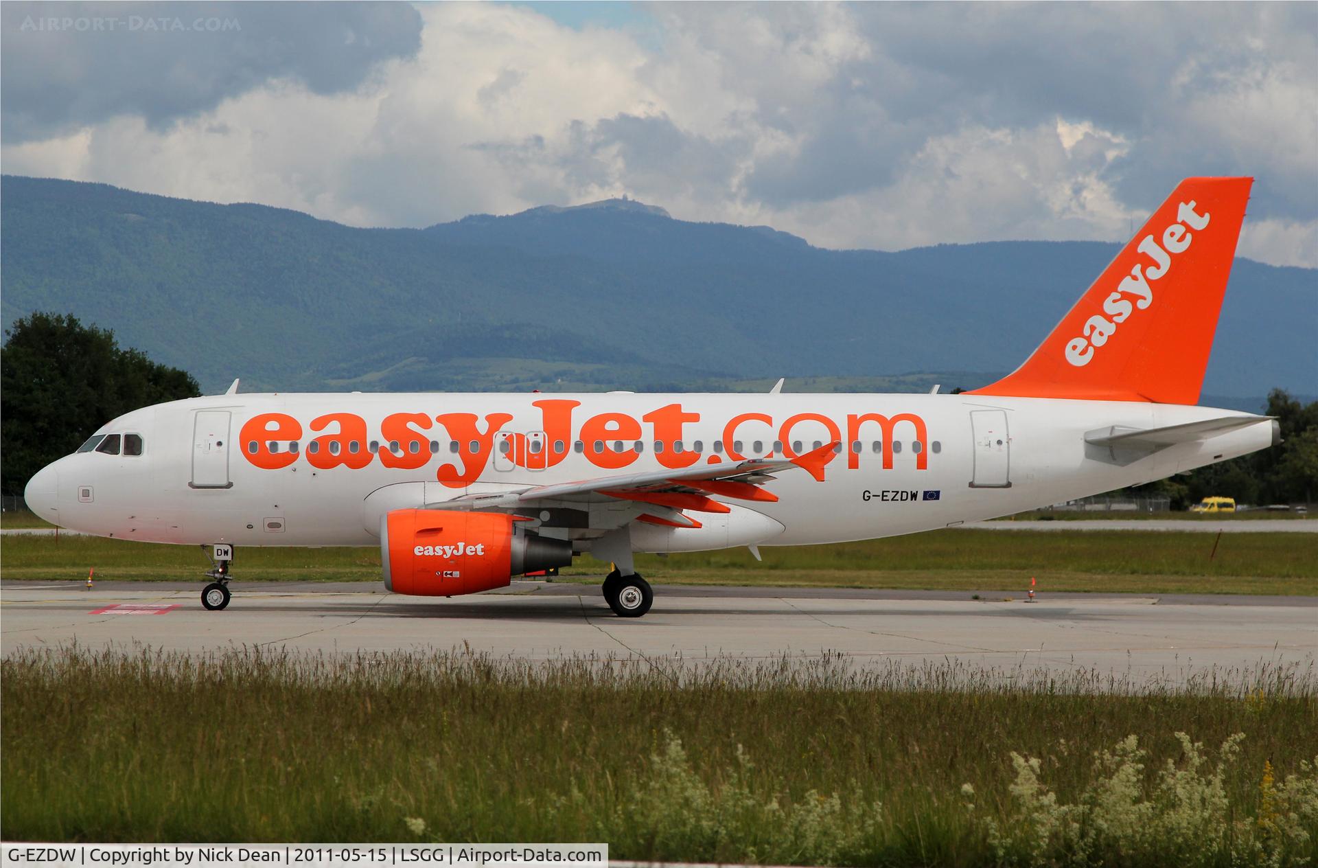 G-EZDW, 2008 Airbus A319-111 C/N 3746, LSGG/GVA