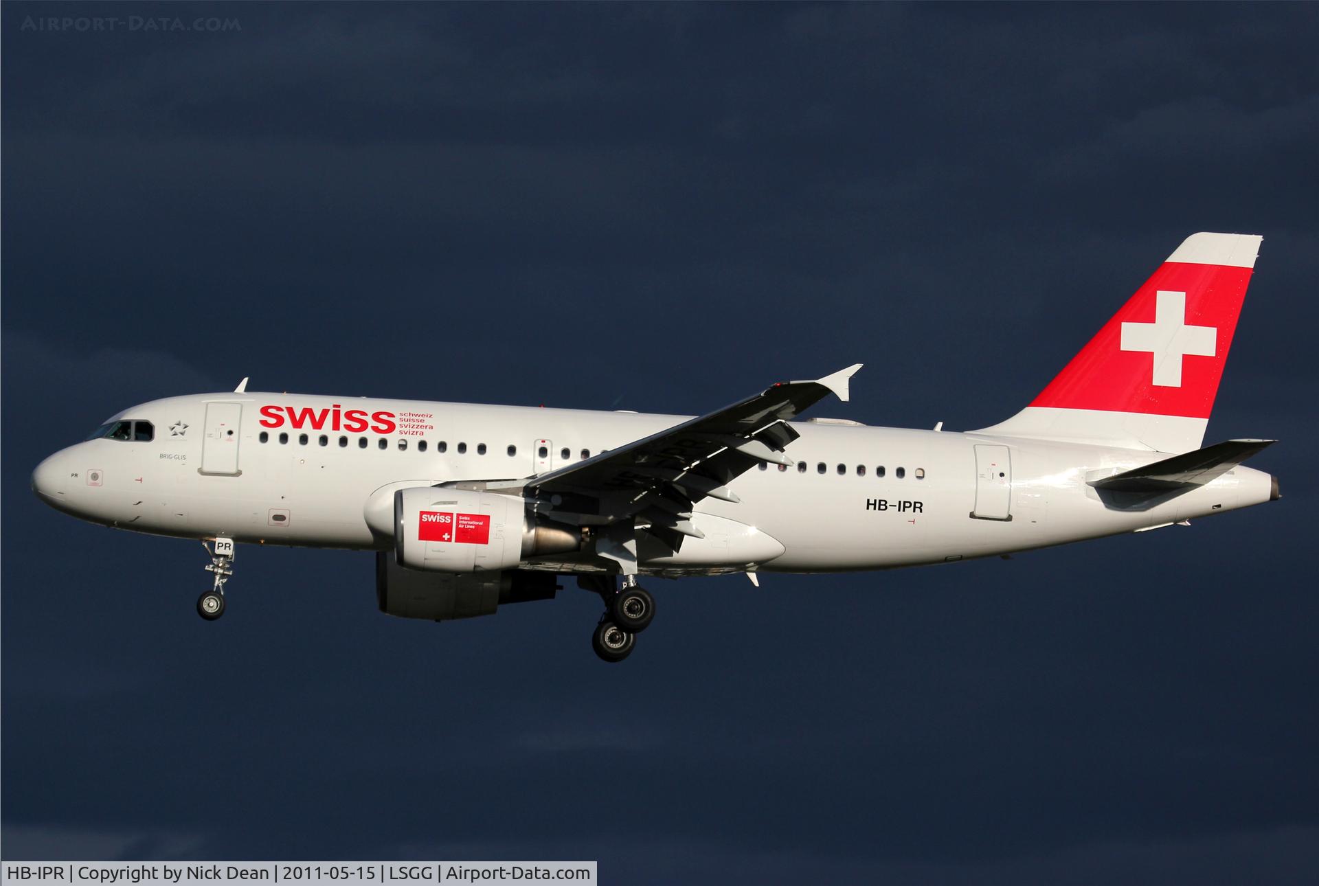 HB-IPR, 1999 Airbus A319-112 C/N 1018, LSGG/GVA