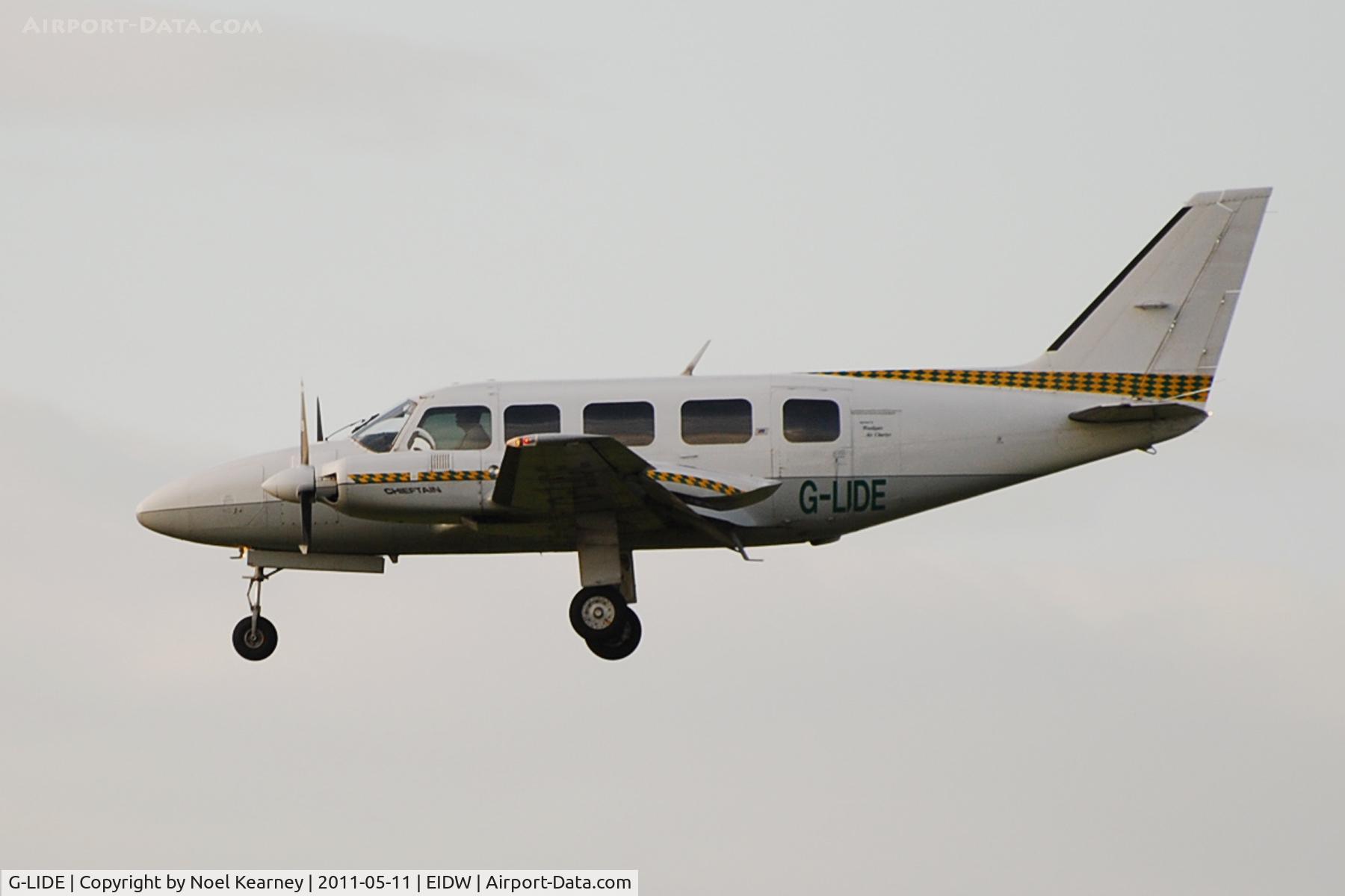 G-LIDE, 1978 Piper PA-31-350 Navajo Chieftain Chieftain C/N 31-7852156, Landing Rwy 28