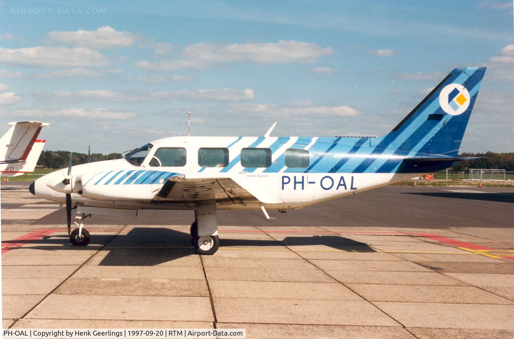 PH-OAL, Piper PA-31-310 Navajo C/N 31-7812037, Convent Holding - Rotterdam