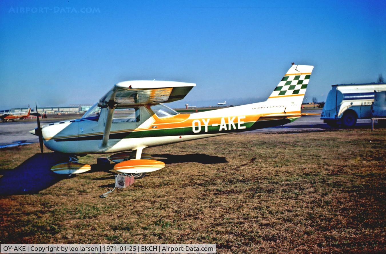 OY-AKE, 1970 Reims FA150L C/N 100, Aerobat Cessna 150 L the day after delivery
CPH 25.1.71