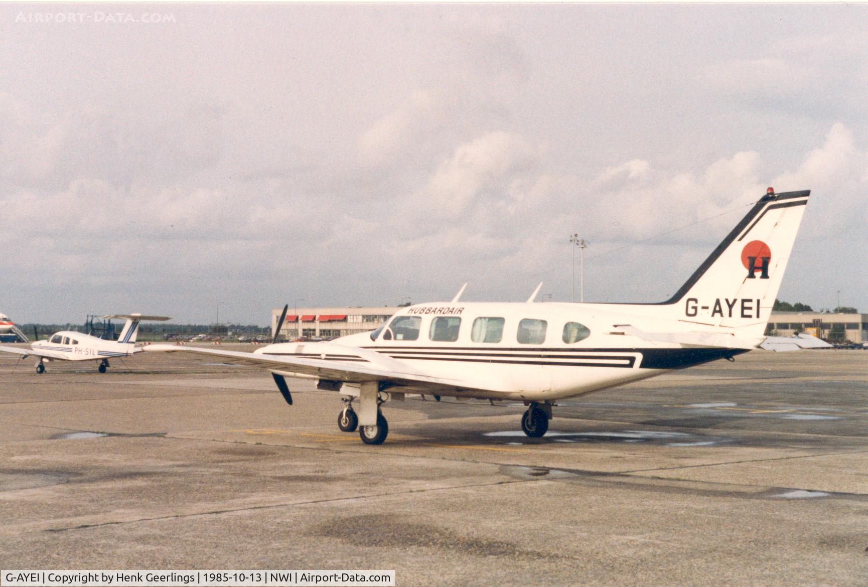 G-AYEI, 1970 Piper PA-31 Navajo C/N 31-631, Hubbardair