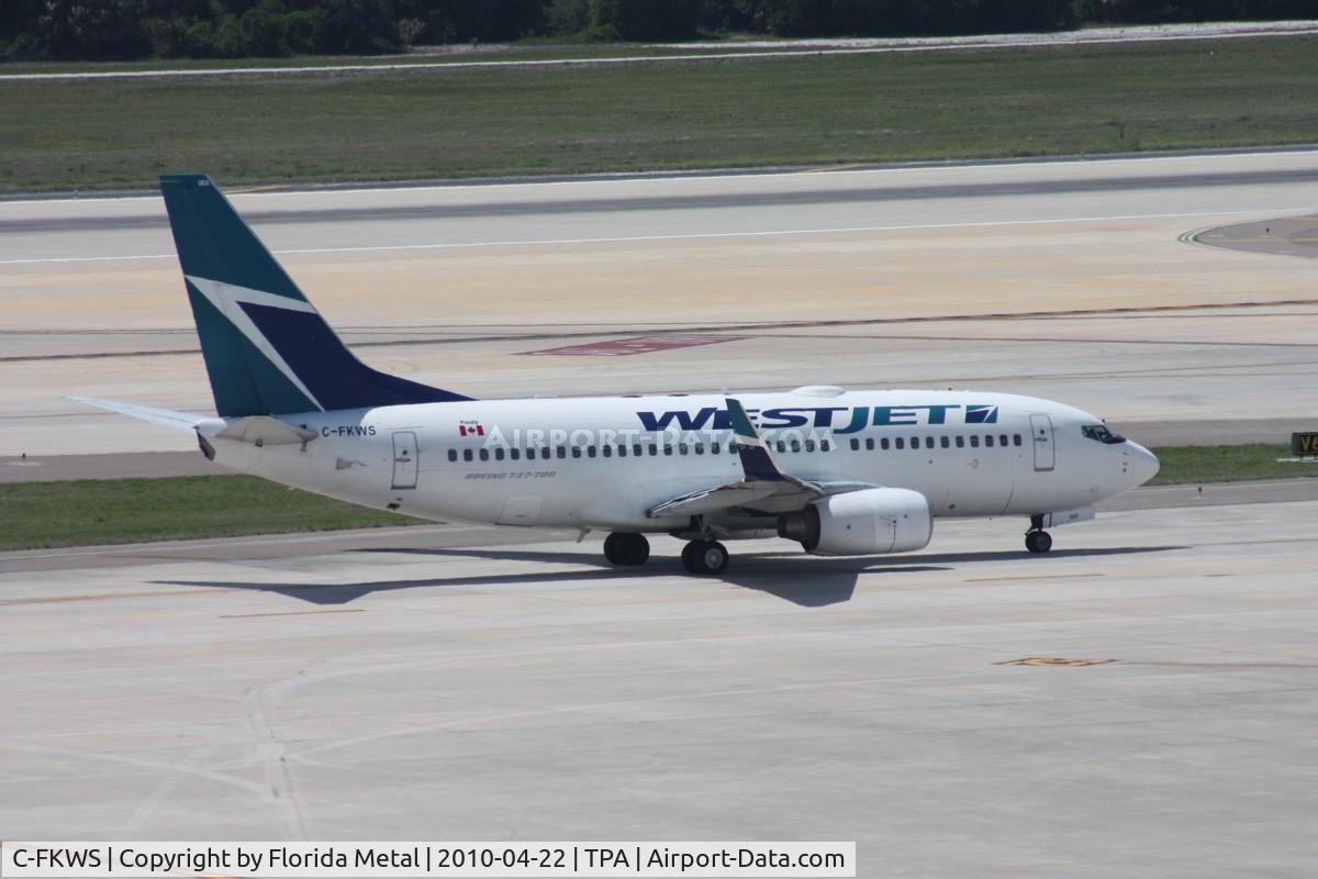 C-FKWS, 2001 Boeing 737-76N C/N 30134, West Jet 737