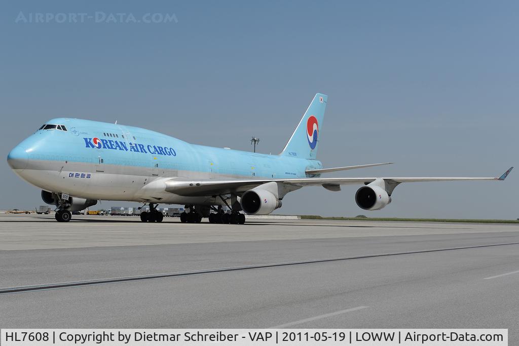 HL7608, Boeing 747-4B5 C/N 24621, Korean Air Boeing 747-400