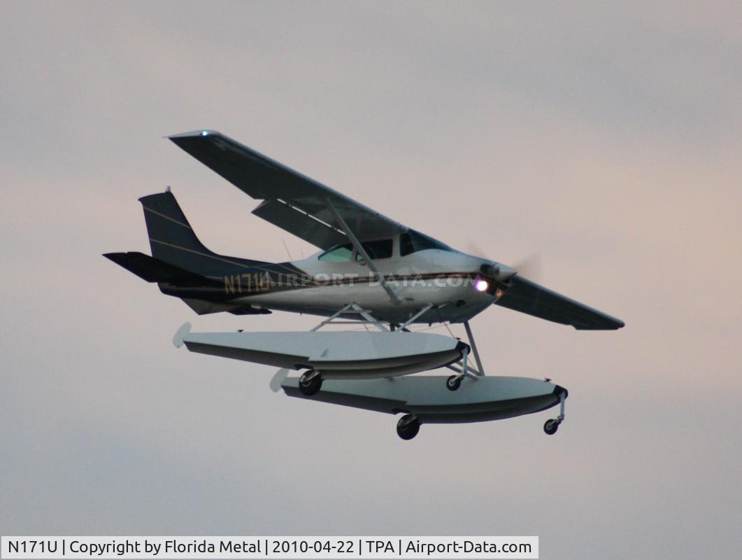 N171U, 1982 Cessna 182R Skylane C/N 18268147, Cessna 182R