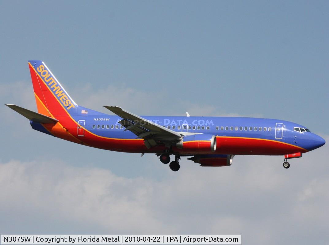 N307SW, 1985 Boeing 737-3H4 C/N 22947, Southwest 737
