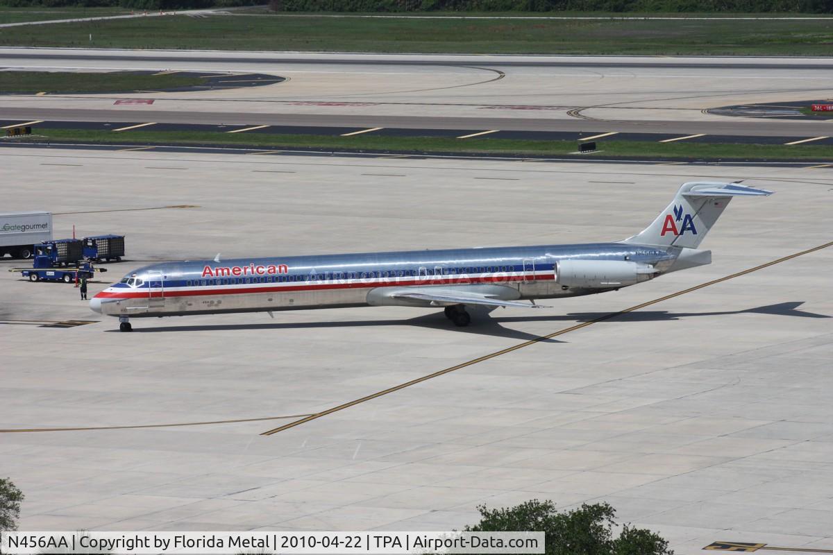 N456AA, 1988 McDonnell Douglas MD-82 (DC-9-82) C/N 49561, American MD-82