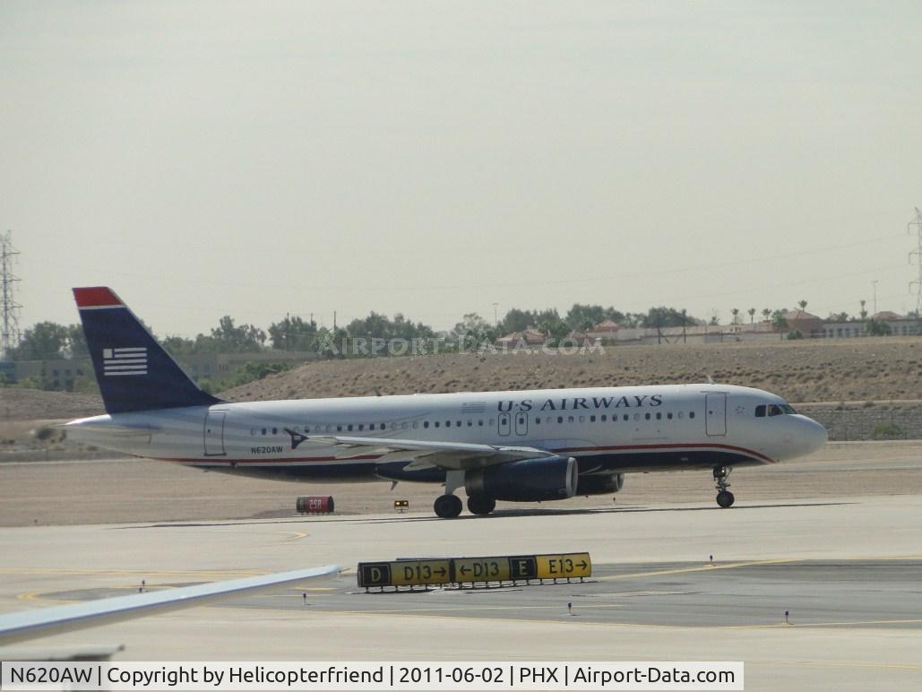 N620AW, 1989 Airbus A320-231 C/N 052, Taxiing for take off at runway 25R