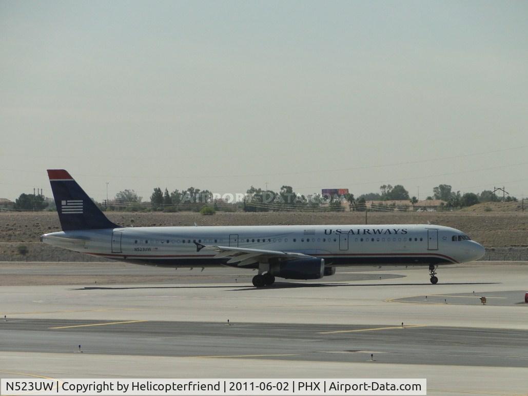N523UW, 2009 Airbus A321-231 C/N 3960, Taxiing for take off at runway 25R