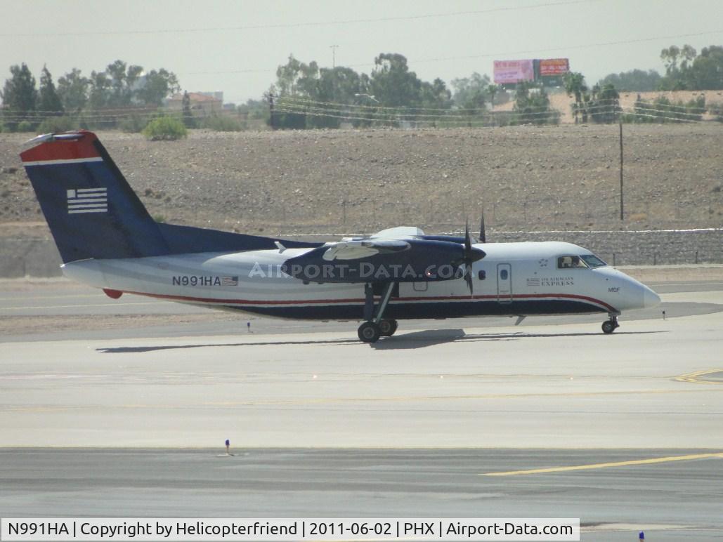 N991HA, 1996 De Havilland Canada DHC-8-202 Dash 8 C/N 431, Taxiing for take off at runway 25R