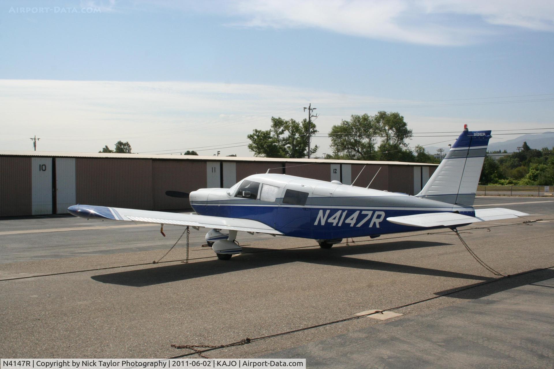 N4147R, 1968 Piper PA-32-300 Cherokee Six C/N 32-40347, Parked at Corona