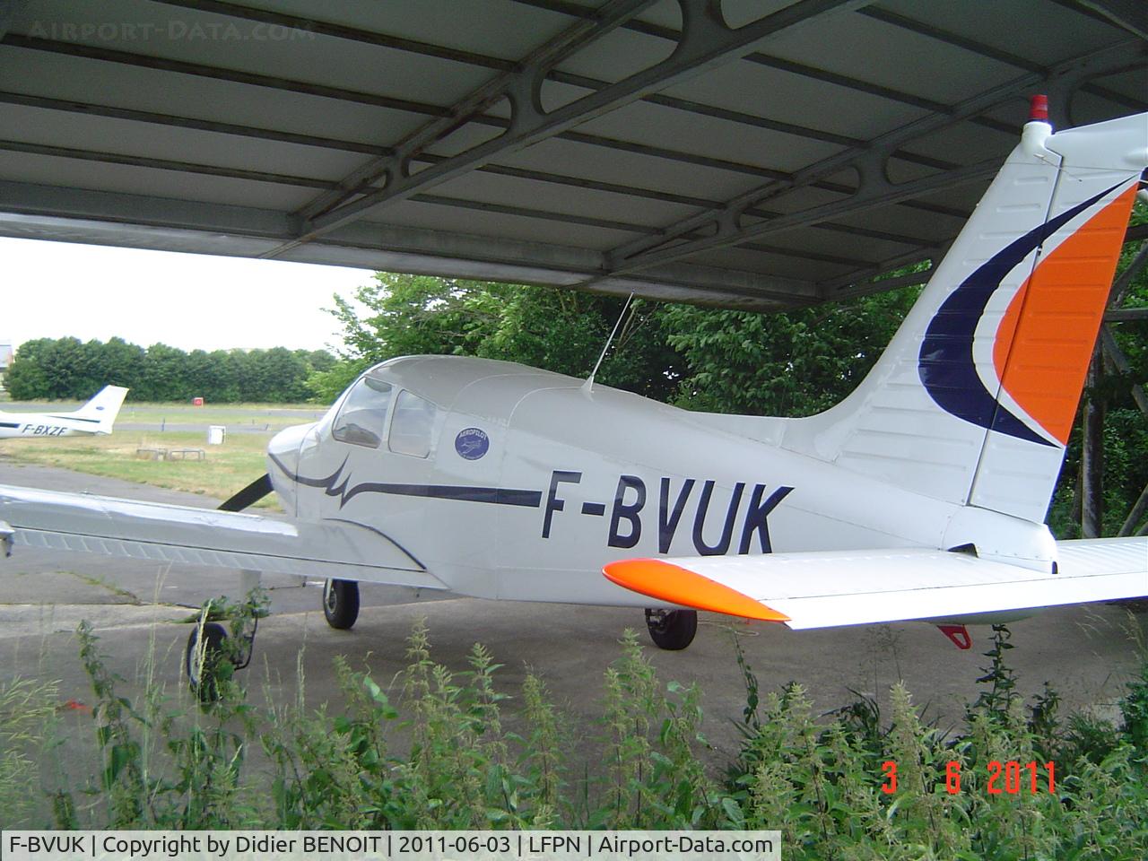 F-BVUK, Piper PA-28-140 Cherokee C/N 28-7425262, Piper PA28-140