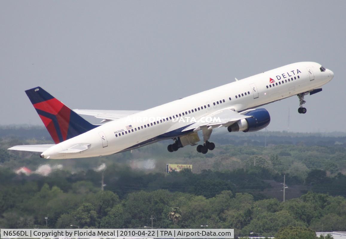 N656DL, 1990 Boeing 757-232 C/N 24396, Delta 757