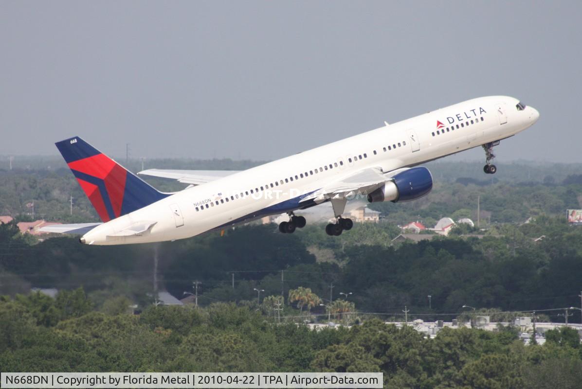 N668DN, 1991 Boeing 757-232 C/N 25141, Delta 757