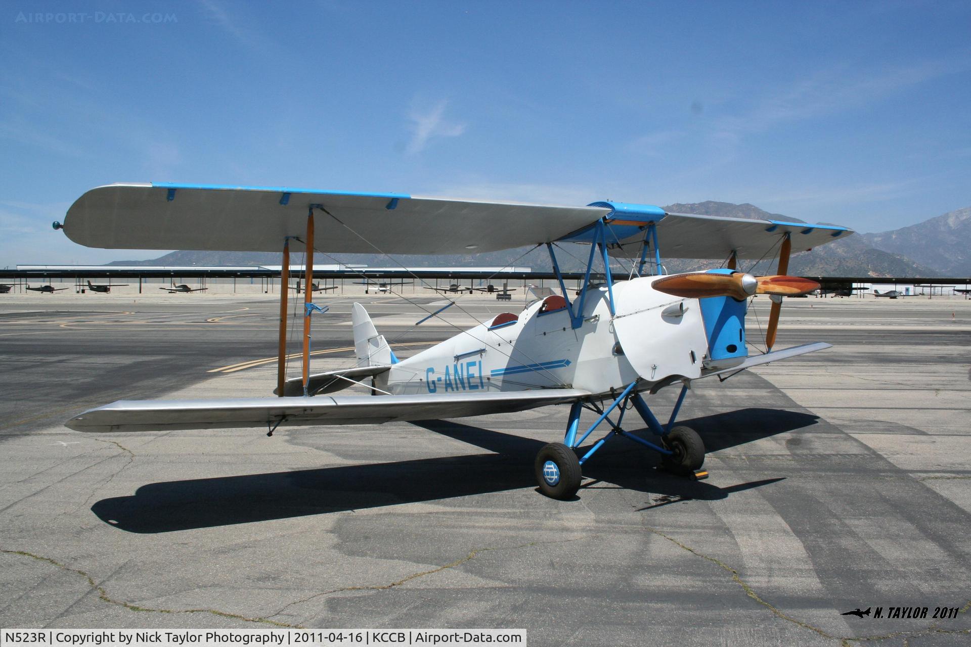 N523R, 1940 De Havilland DH-82A Tiger Moth II Tiger Moth II C/N 82960, On display at Cable