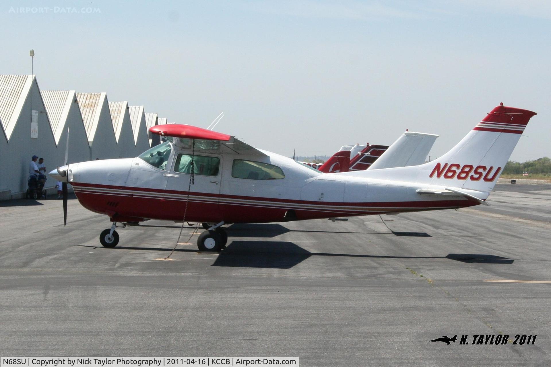 N68SU, 1977 Cessna 210 C/N 21061823, Parked at Cable