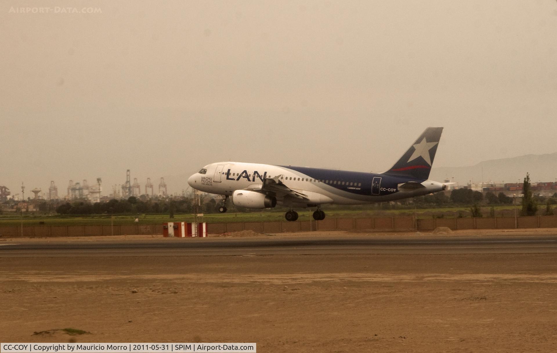 CC-COY, 2004 Airbus A319-132 C/N 2295, LAN A319 landing at Jorge Chavez