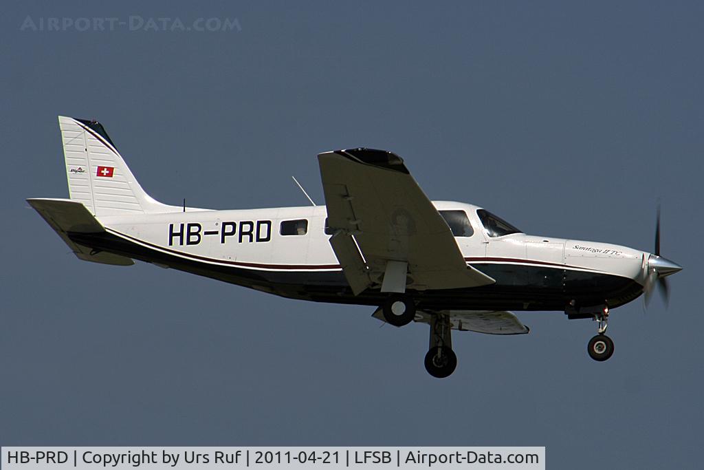 HB-PRD, 2005 Piper PA-32R-301T Turbo Saratoga C/N 3257364, Pipeer PA-32R-301T Saratoga II landing at Basel rwy 15