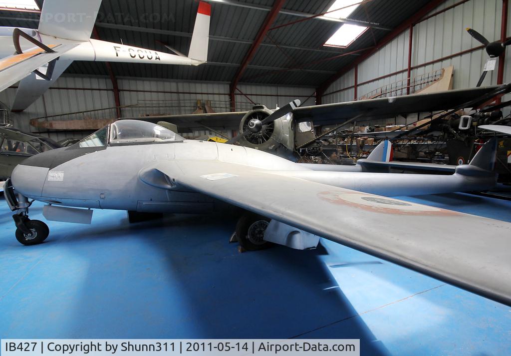 IB427, De Havilland DH-100 Vampire FB.52 C/N 637, Preserved @ Albert Museum