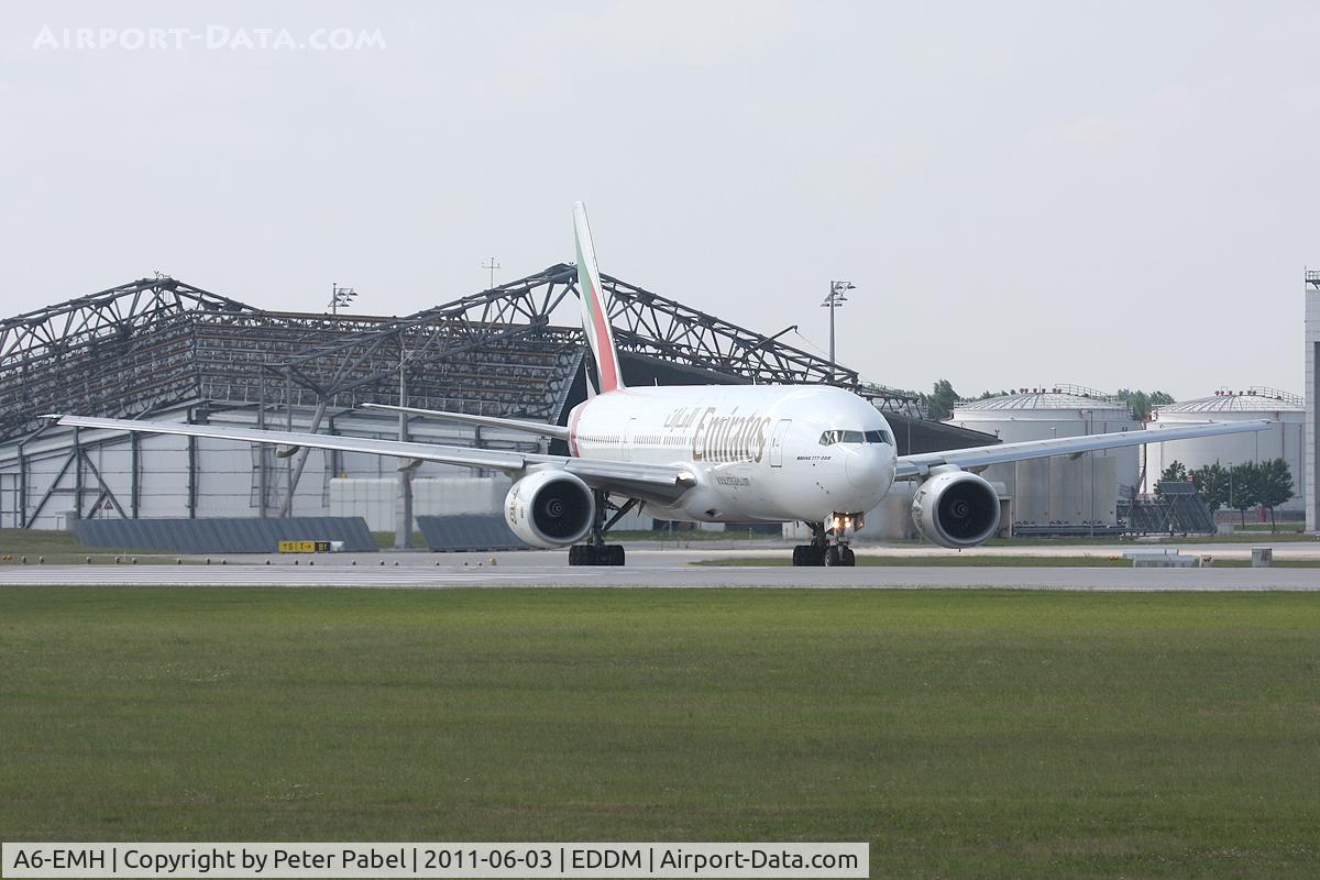 A6-EMH, 1997 Boeing 777-21H/ER C/N 27251, MUC