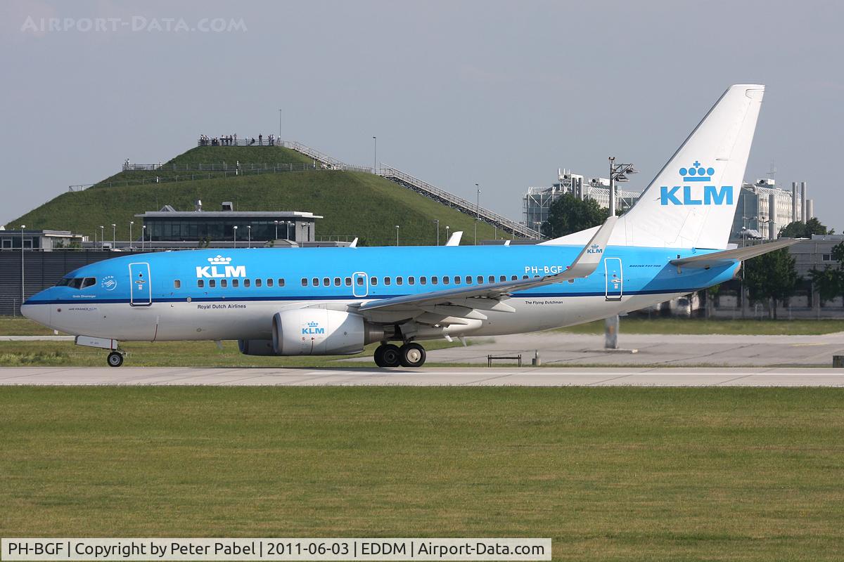 PH-BGF, 2008 Boeing 737-7K2 C/N 30365, MUC