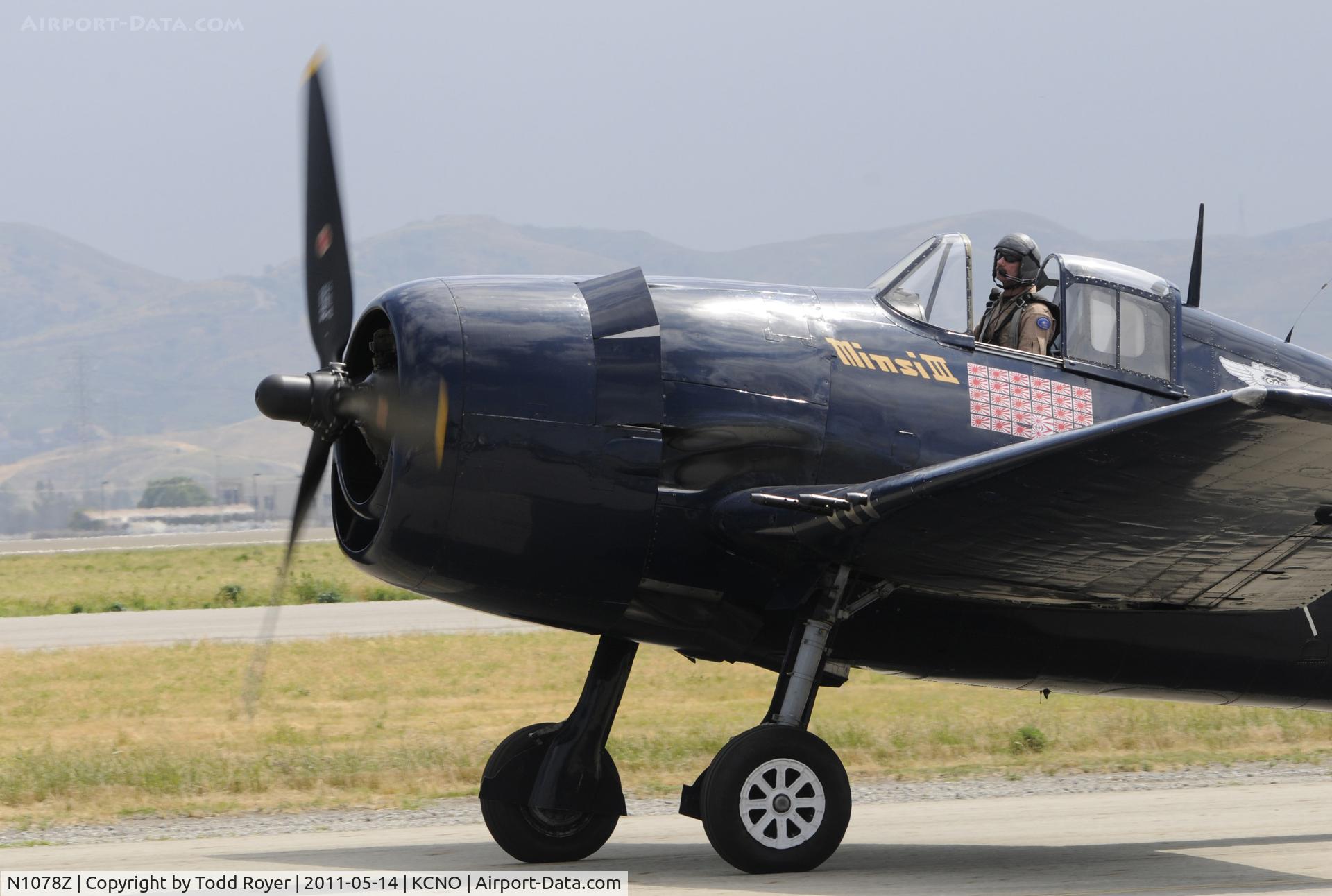 N1078Z, 1963 Grumman F6F-5 Hellcat C/N 27354801-66, Chino airshow 2011
