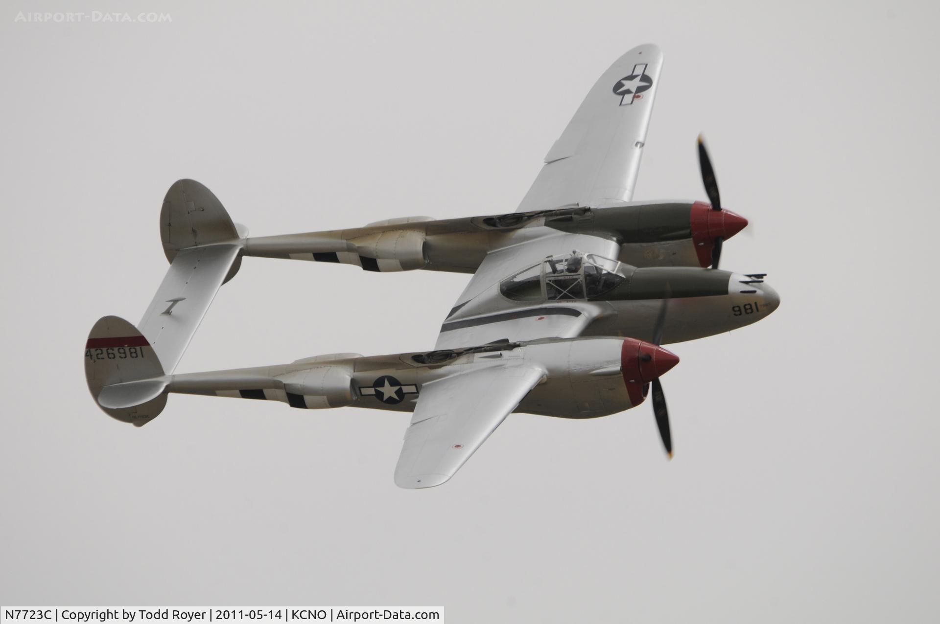 N7723C, 1944 Lockheed P-38L-5 Lightning C/N 7985, Chino Airshow 2011