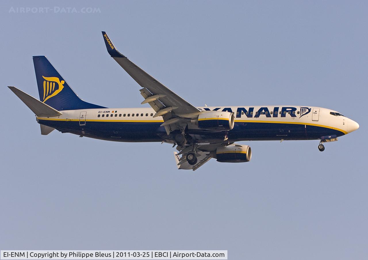 EI-ENM, 2010 Boeing 737-8AS C/N 35038, Late afternoon arrival. Rwy 25.
