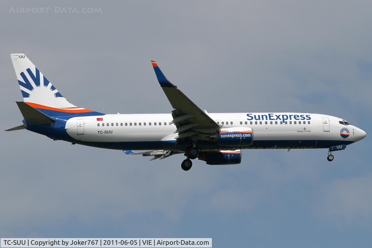 TC-SUU, 2001 Boeing 737-86Q C/N 30274, SunExpress