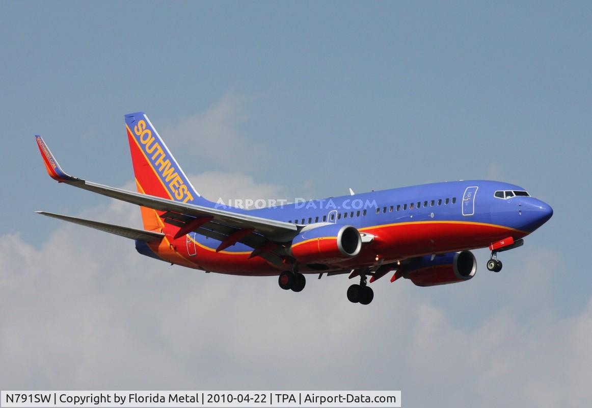 N791SW, 2000 Boeing 737-7H4 C/N 27886, Southwest 737