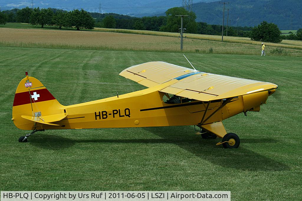 HB-PLQ, Piper PA-18-150 Super Cub C/N 1809112, taxi to holdingpoint
