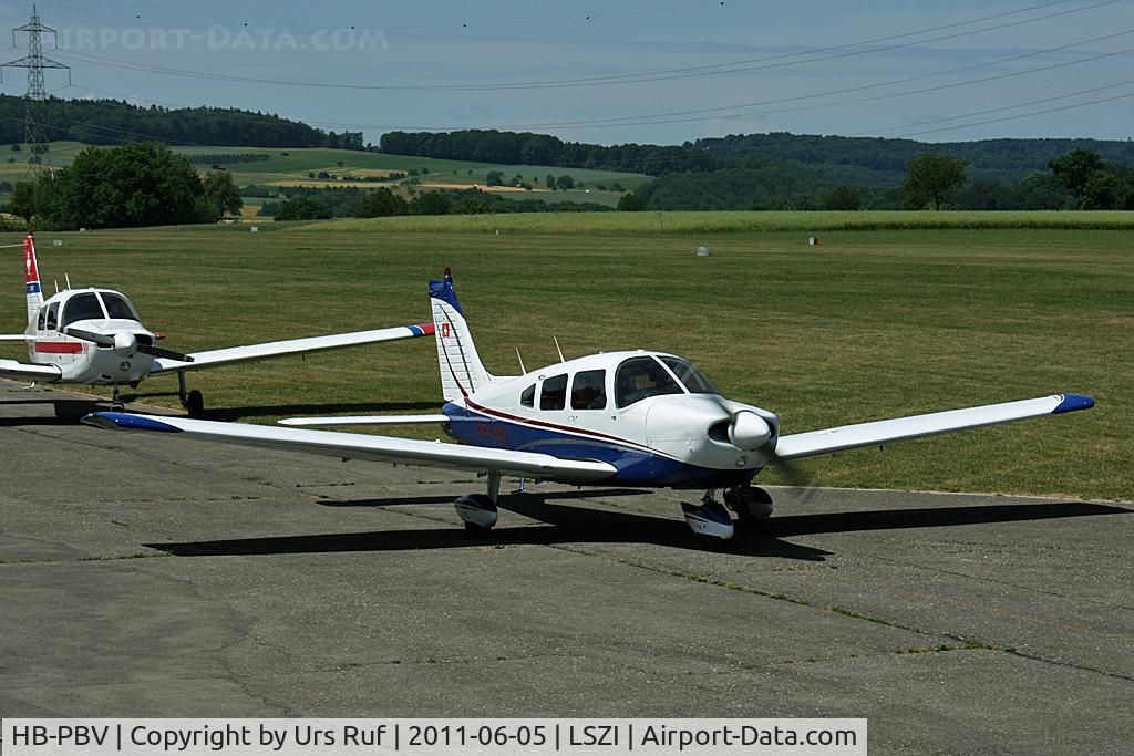 HB-PBV, 1977 Piper PA-28-181 Archer II C/N 28-779056, Piper PA28-181 Archer arrinving at parking position