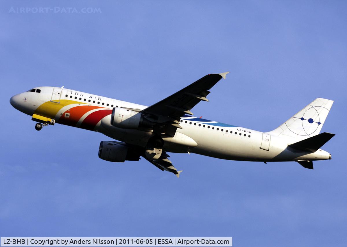 LZ-BHB, 1992 Airbus A320-212 C/N 294, Evening departure to Sulaymaniyah as flight OD119 at 20:35.