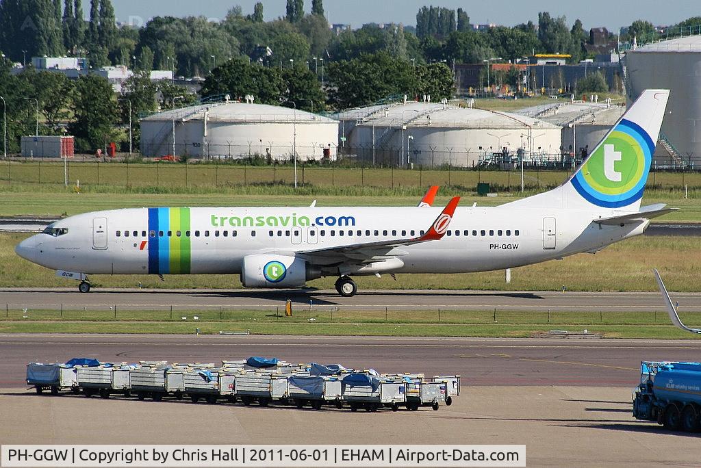 PH-GGW, 2010 Boeing 737-8EH C/N 35831, Transavia Airlines, leased from GOL