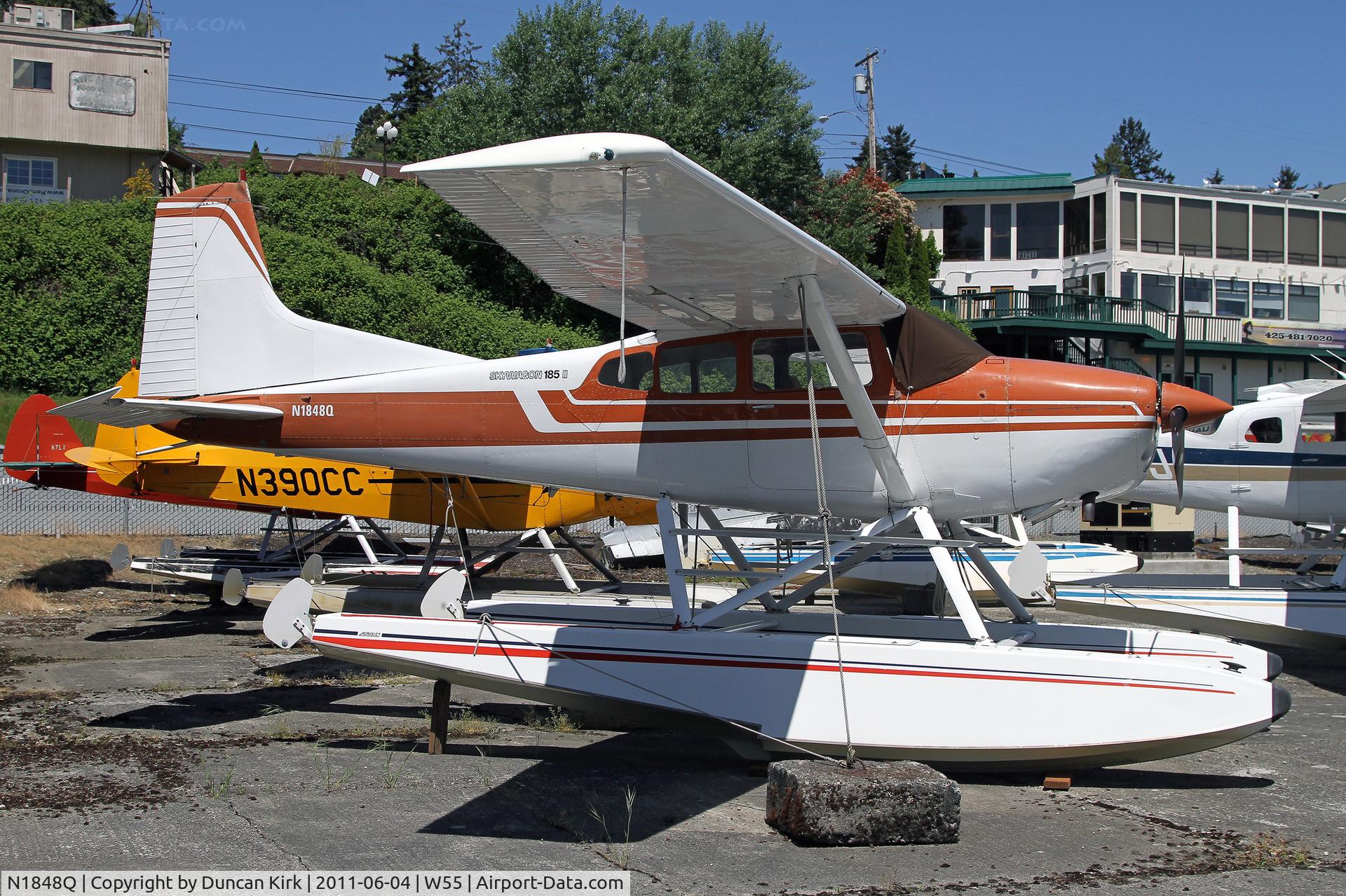 N1848Q, 1977 Cessna A185F Skywagon 185 C/N 18503493, Ob dry land on a sunny day!