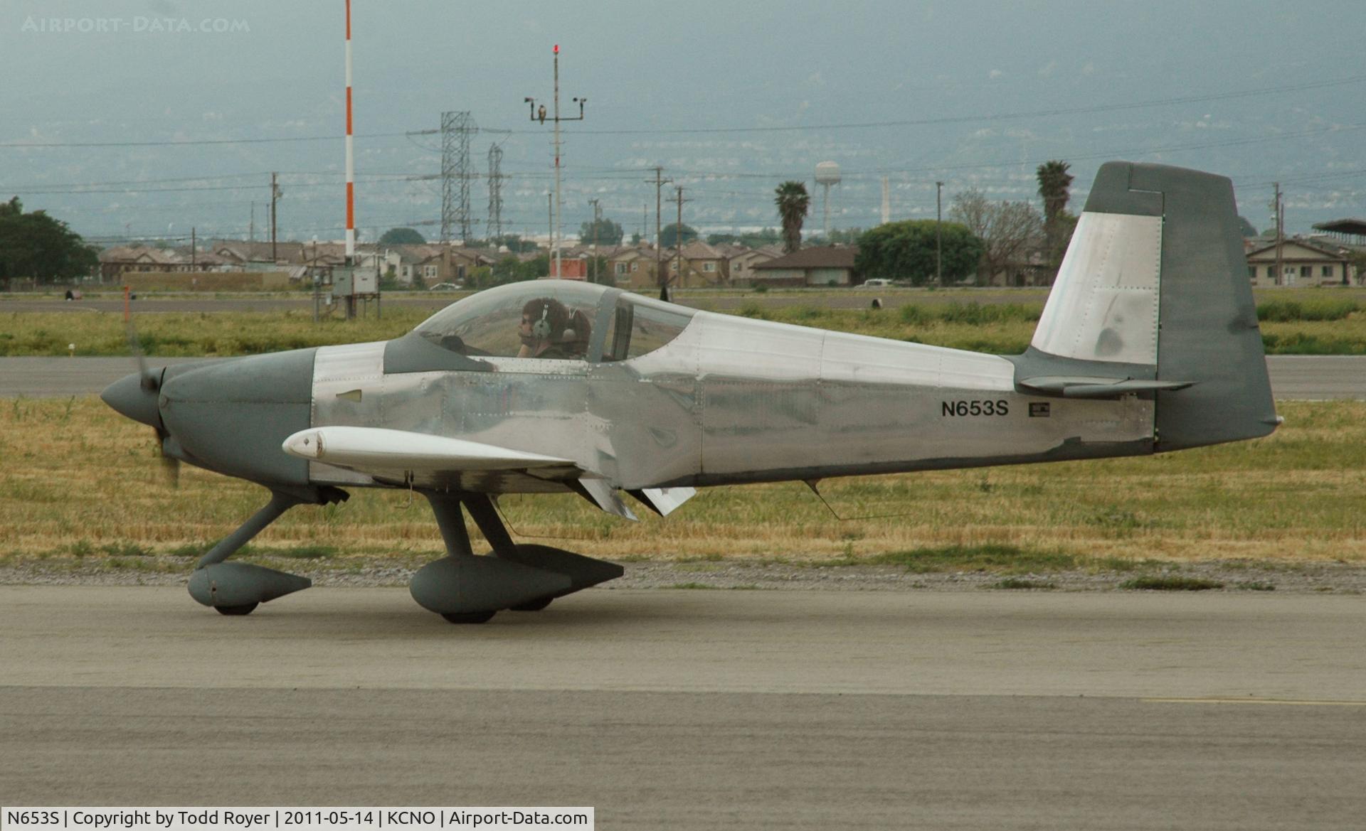 N653S, 2006 Vans RV-7A C/N 72154, Taxing at Chino
