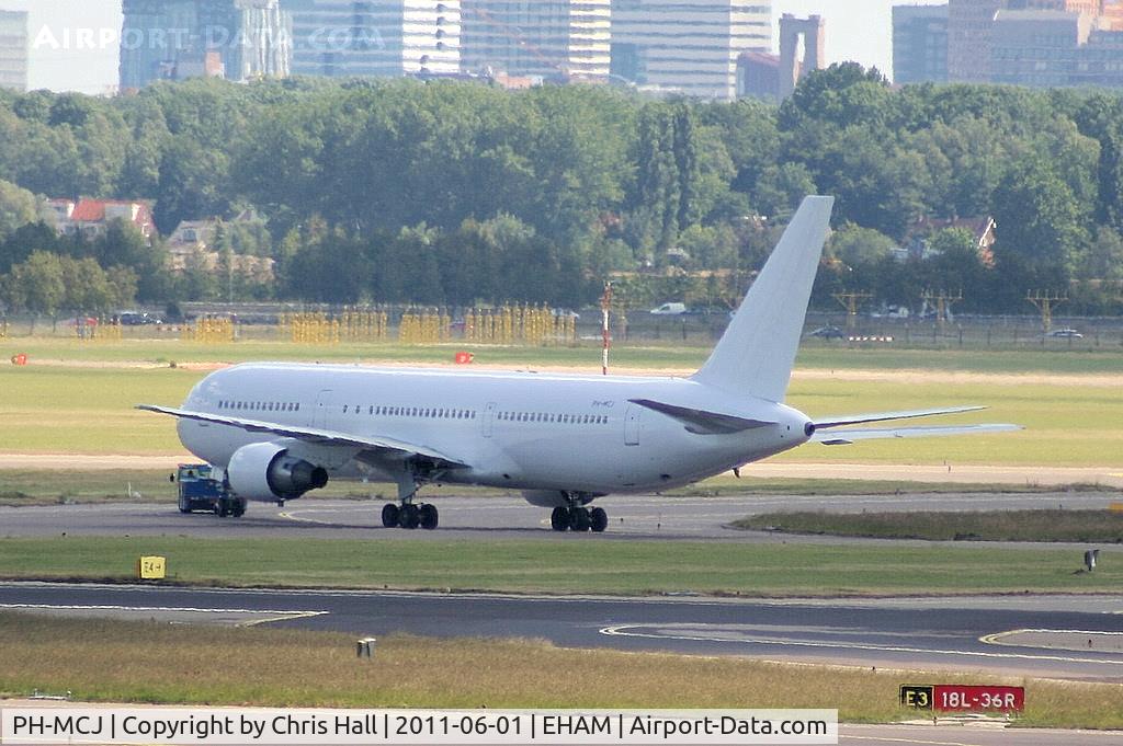 PH-MCJ, 1993 Boeing 767-33A C/N 25535, Martinair
